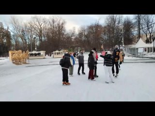 Бачата, сальса - танцы на коньках