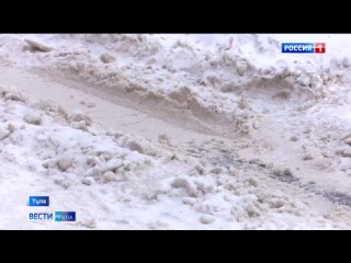 Двор на Прокудина в Туле стал примером плохой работы по очистке снега