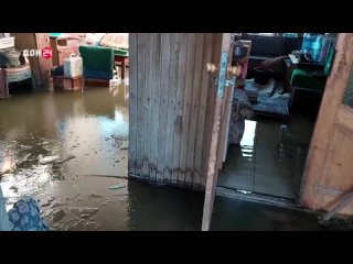 Жители Мясниковского района в плену водной стихии