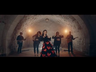 Zamina Ragim - Xoum Gelir (Rsmi Musiqi Videosu)