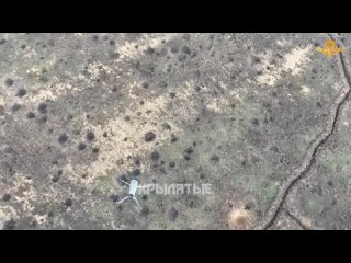 ️🇷🇺🇺🇦 Un quadricoptère de parachutistes d’Extrême-Orient a abattu un hexacoptère d’attaque de type Baba Yaga des forces armées u