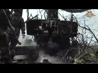 📹Артиллерия 1 АК уничтожила танк противника с помощью управляемого 152-мм снаряда

14 гвардейская артиллерийская бригада “Кальми