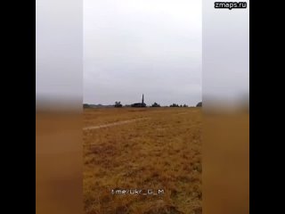 🫡Оперативно-тактический ракетный комплекс (ОТРК) “Искандер“ ВС РФ отправляет высокоточный подарок ВС