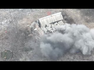 ❗️ Новые кадры уничтожения укронацистов FPV дронами «ВТ-40».