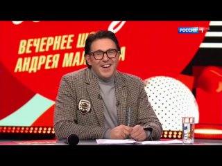 «Эта песня для “Привет, Андрей“!» – подумал Евгений Аврамов, когда писал свой хит «Тают дни». Почти так и вышло! Спел на другом