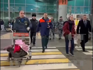 ️Russians evacuated from Gaza arrive in Moscow