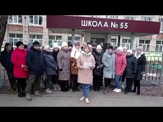 В Талице Свердловской области местные жители провели митинг из-за закрытия школы