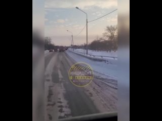 🚔 Оперативные службы слетелись на место жёсткого ДТП в Долинском районе

Авария случилась сегодня, 11 января, на мосту в селе Со