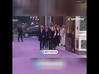 Наследный принц Саудовской Аравии отложил поездку в Великобританию перед приездом в страну Путина, с