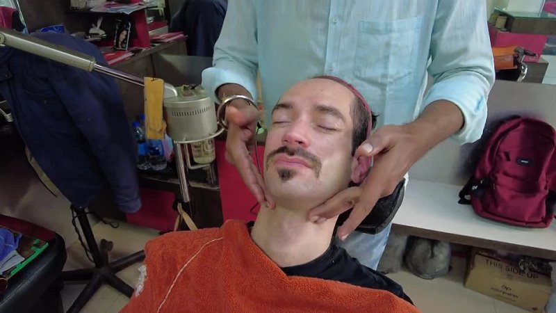 MASTER Ear Crack, Shave, Facial, Head Massage Pune