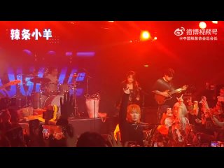 Doggie叨叨, Shi Sitong - 下潜 (live at BABYBOO Birthday party )