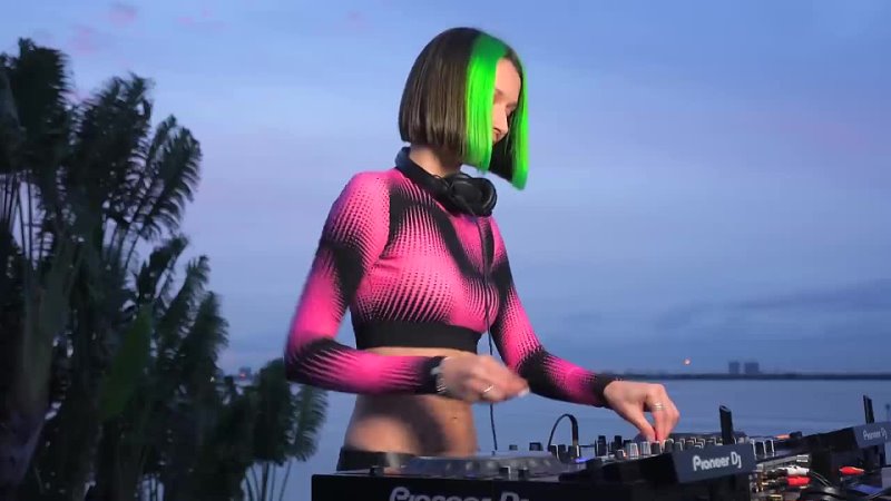 Miss Monique Yearmix 2023 Miami, FL Melodic Techno Progressive House DJ