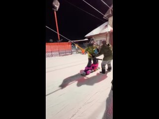 Video by Беспощадный инструктор по сноуборду Сорочаны