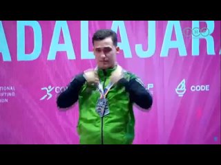 Тяжелоатлет из Туркменистана завоевал три серебряные медали на чемпионате мира в Мексике