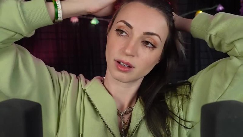 Gibi ASMR ASMR Body