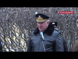 Главком ВМФ Евменов дал старт автопробегу в честь Дня морской пехоты России