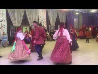 “НАРЕЧЕНЬКА...“ - украинский бытовой танец