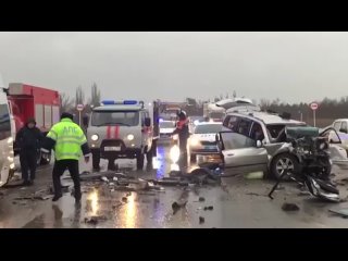 ⚡️⚡️⚡️Четверо погибших, 14 пострадавших: Под Ростовом крупное ДТП

49-летний водитель Great Wall не справился с управлением.