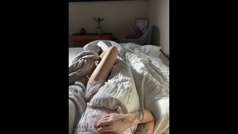Morning masturbation or what girls do at home