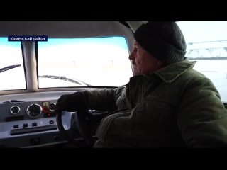 В Каменском районе сегодня запустили катер на воздушной подушке.