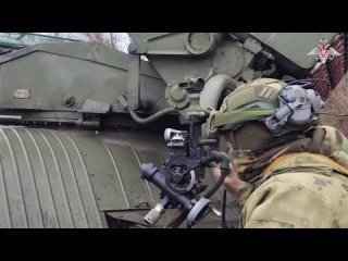 🇷🇺🚀💥 Расчет РСЗО «Град» группировки войск «Юг» поразил танк противника на Донецком направлении