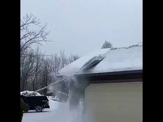 Приспособление для чистки крыши от снега