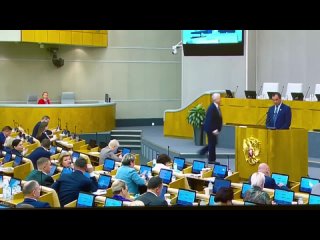 Коммунист Вячеслав Мархаев призывает депутатов Госдумы не поддерживать ряд законов ()