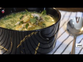 Ароматный сырный суп с куриными крылышками. Невероятно вкусный и простой в приготовлении