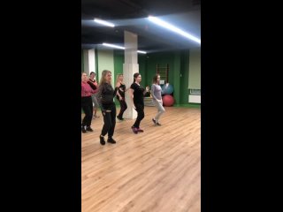 Видео от Zumba Bachata Dancefit и Stretching VoD