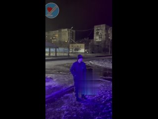 Безумные зуммерши из Донецка насмотрелись Слова пацана и решили предъявить парню с соседнего района. В ход пошли газовые балло