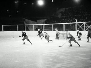 1967 год. Тюмень. Хоккейный матч