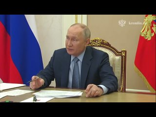Президент Владимир Путин провел совещание с членами Правительства