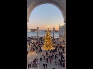 Атмосфера Рождества в Венеции 🎄😍✨
