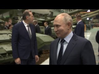 Серовчане пристально следят за визитом Президента Владимира Путина в Свердловскую область