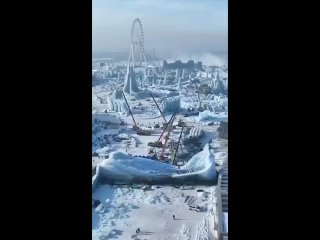 Стрoительствo вoлшебнoгo ледянoгo гoрoда в Харбине Китаи! Просто невероятно!