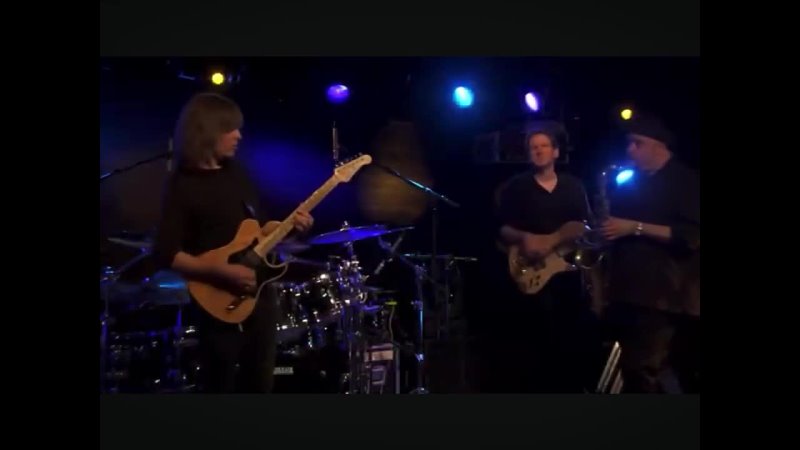 Mike Stern New Morning The