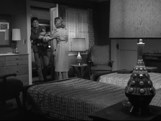 Alfred.Hitchcock.Presents.S07E18.The.Woman.Who.Wanted.to.Live.1080p.PCOK.WEBRip.AAC.2.0.H.265.-EDGE2020