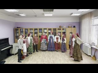 Фольклорный ансамбль Травонька - Сенюшка - плясовая Омской области.mp4