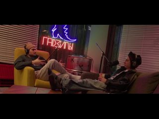 Бульвар Депо высказался о молодых рэперах на интервью 

Комик Артем Винокур поговорил с рэпером.