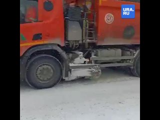 Устранение последствий снежной бури на М-5 в Челябинской области
