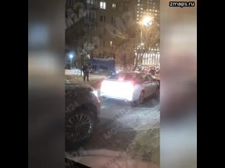 ️️️️️ Видео, 18+. Из-за дорожного конфликта сверхразумы устроили кровавую перестрелку в центре Москв