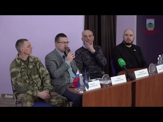 Антифашистский форум “Верим в Донбасс“ для Брянки явление уже традиционное и ежегодное. В этом году он восьмой по счету. И с каж