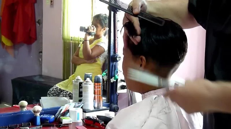 FUNHAIRCUT channel - Girl´s boyish hair cut