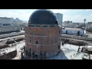 Глава Чеченской Республики Рамзан Кадыров с инспекцией посетил строительную площадку в центральной части Грозного, где в на