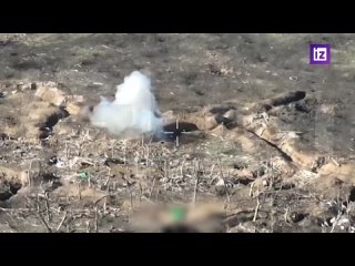 Российские артиллеристы успешно оттесняют боевиков ВСУ в районе села Работино. Больше половины села находится под контролем росс
