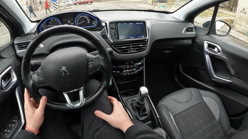 2018 Peugeot 2008 ALLURE 1. 2l 130 HP, POV Test Drive, Peugeot first i Cockpit SUV