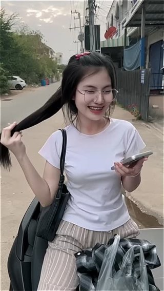 getVideoPreview?id=5920243714694&idx=1&type=39&tkn=KWDUnKuGTcSZU_lsuYCZQ-zo40E&fn=vid_t