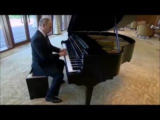 Путин играет на рояле Iron Maiden - Afraid To Shoot Strangers. Айрон Мэйден на пианино. Юмор. (Назад в будущее СССР 2.0)