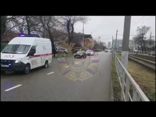 Сегодня в Краснодаре мужчина на автомобиле Лада Приора насмерть сбил пенсионеркуАвария произошла утром на улице Калинина.