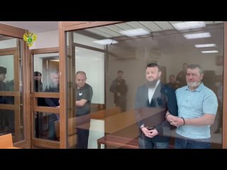 Ещё 14 фигурантам уголовного дела о хищении у “Газпром межрегионгаза“ сегодня огласили приговор. Все они связаны с экс-сенатором